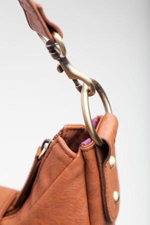 B-Hobo - Walnut